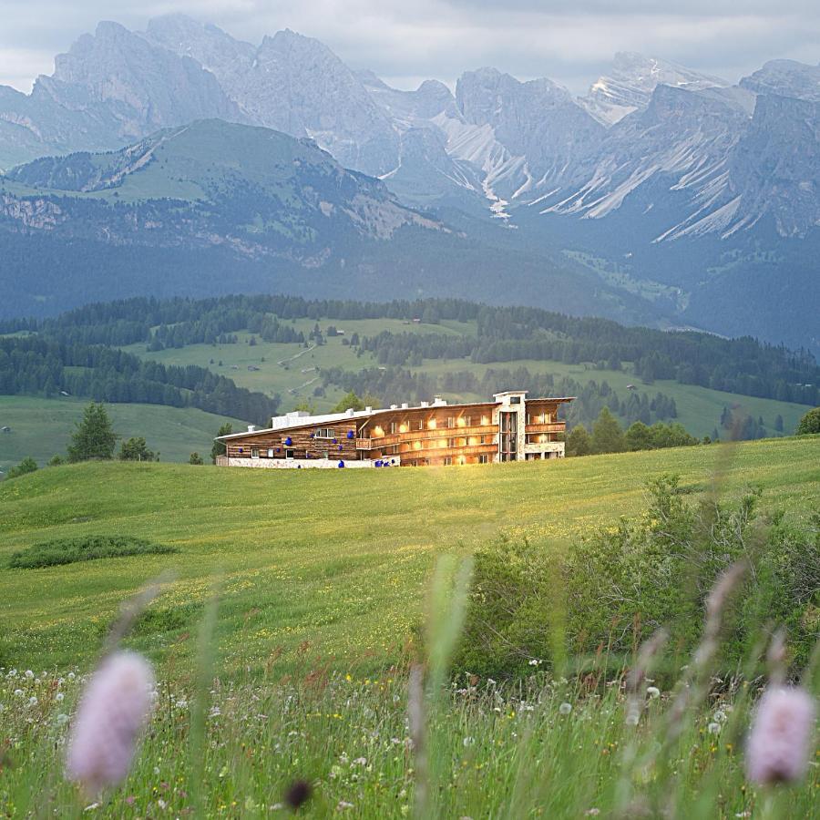 Paradiso Pure.Living Vegan Hotel อัลเป ดิ ซิวซี ภายนอก รูปภาพ